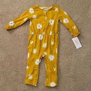 NWT 12mo Carter's girls daisy print onesie, long sleeves/pants, 100% cotton